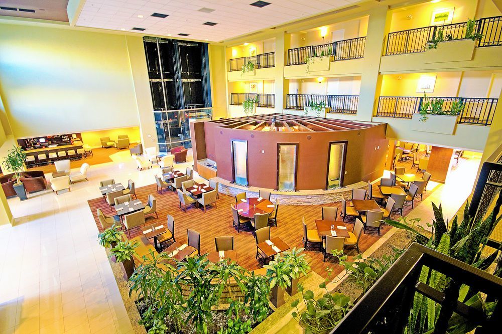 Embassy Suites Валенсия Экстерьер фото