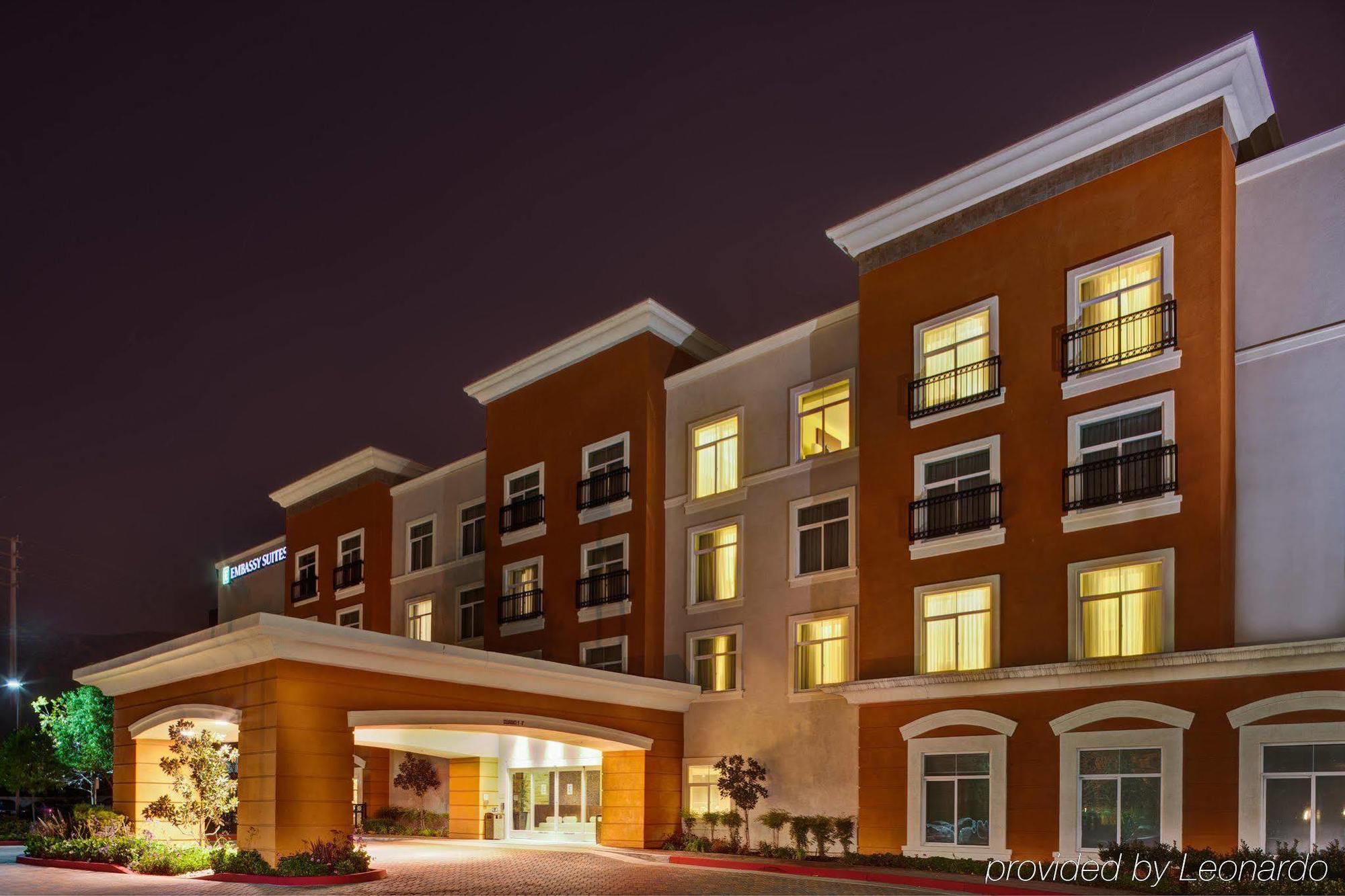Embassy Suites Валенсия Экстерьер фото