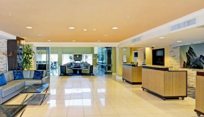 Embassy Suites Валенсия Экстерьер фото