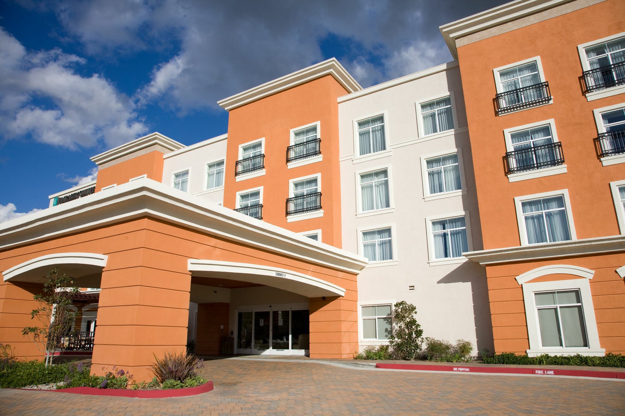 Embassy Suites Валенсия Экстерьер фото