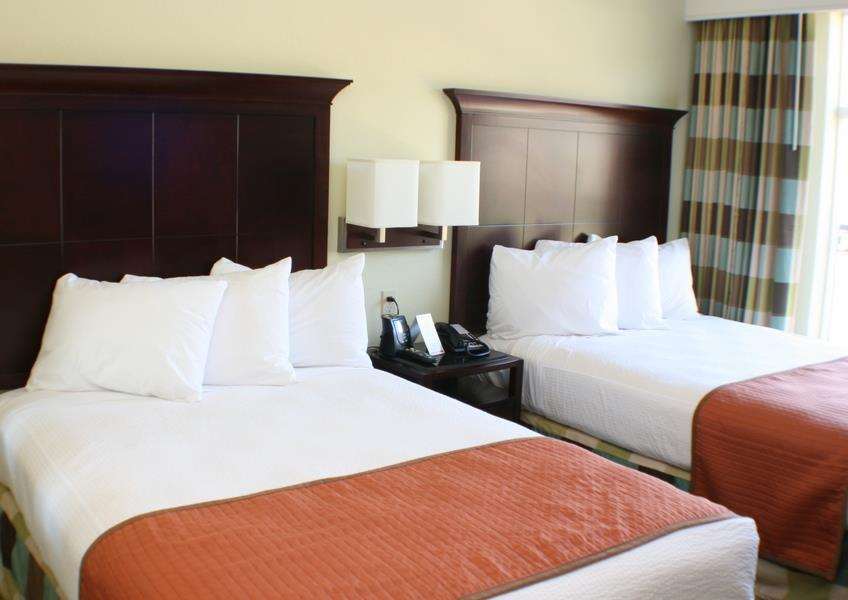 Embassy Suites Валенсия Номер фото